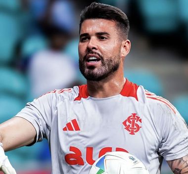 Imagem - Remo oficializa contratação do goleiro Ivan, que estava no Internacional