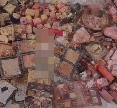 Imagem - Influenciadoras iranianas protestam contra marca de maquiagem após posicionamento pró-regime