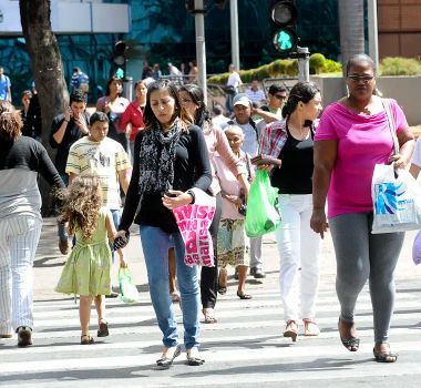 Imagem - Desemprego cai para 5,1% em dezembro, o menor já registrado