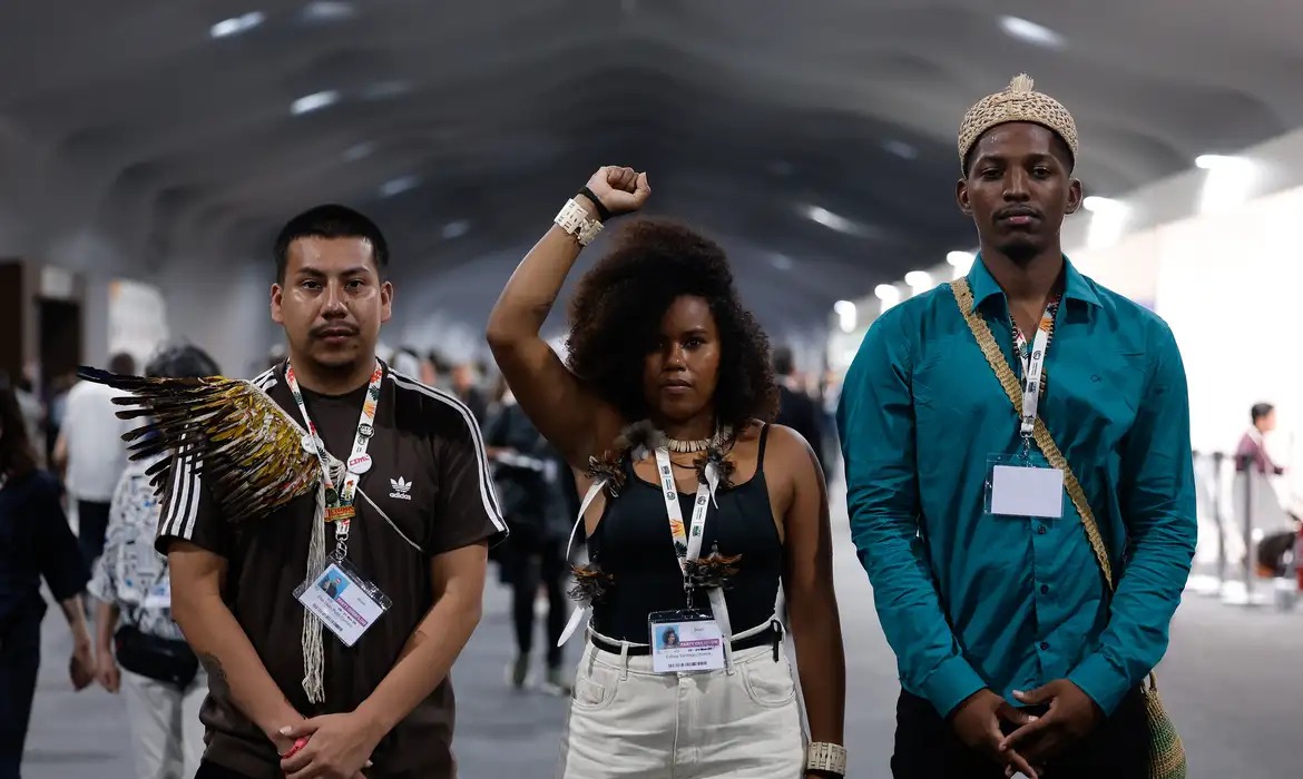 Edital do MRE destina 35% dos cargos para cotas raciais e PCDs