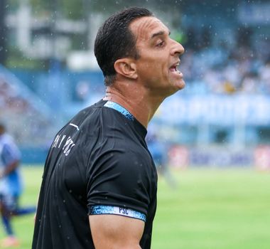 Imagem - Júnior Rocha evita falar de clássico contra o Remo após vitória do Paysandu: 'Não quero saber de Re-Pa'