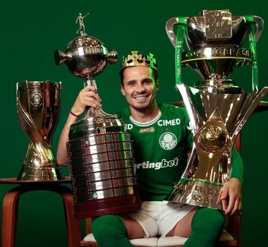 Imagem - Após deixar o Palmeiras, Raphael Veiga é anunciado em time do México