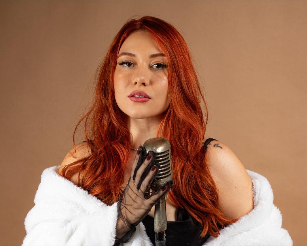 Ex-The Voice Bela Portugal lança projeto Bela Essenza