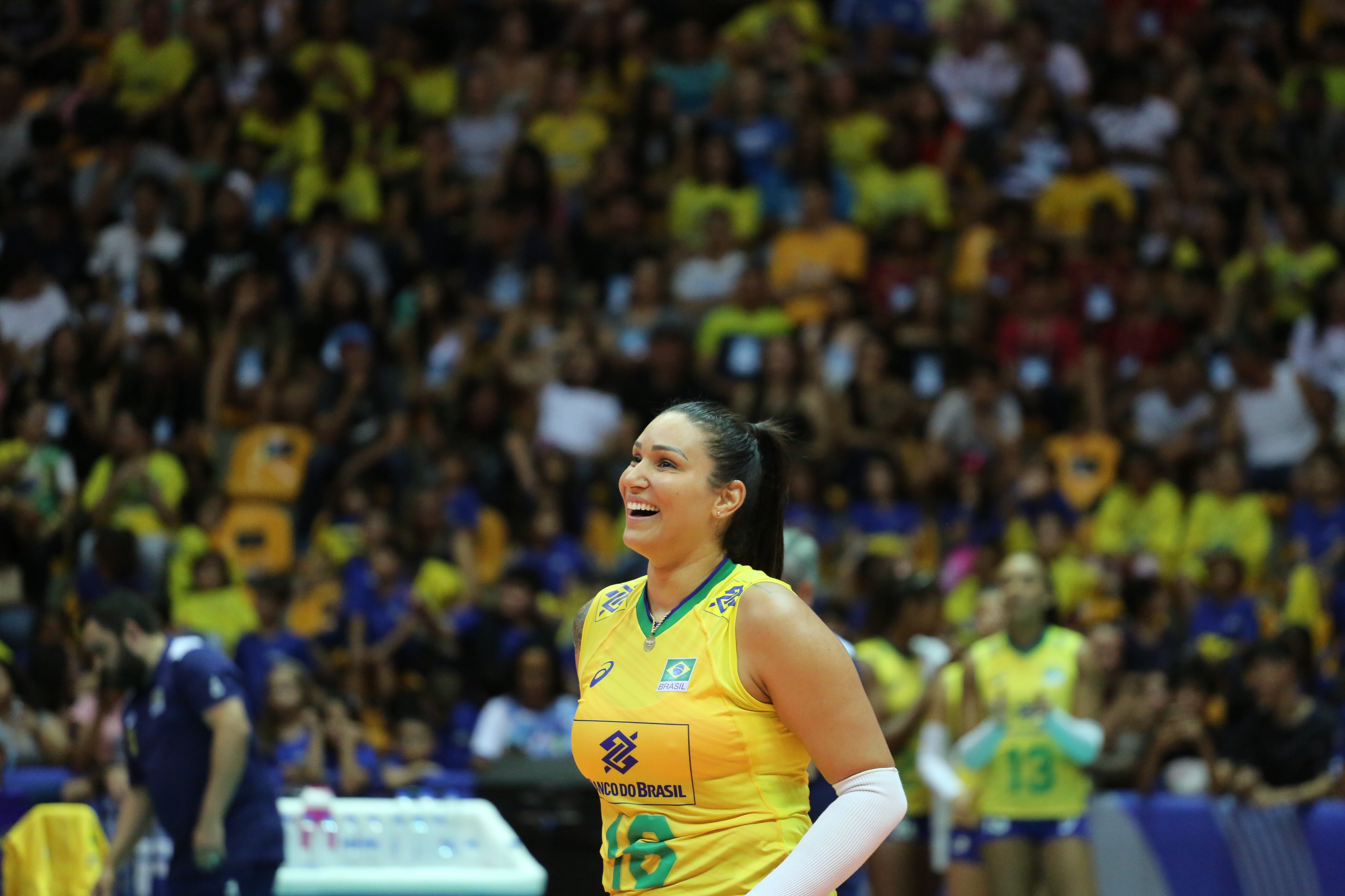 Tandara ganhou medalha de ouro com o Brasil nas Olimpíadas de 2012 - 