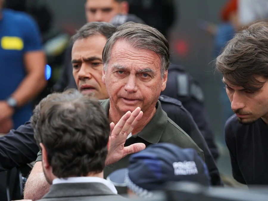 (Jair Messias Bolsonaro, ex-presidente da República) 