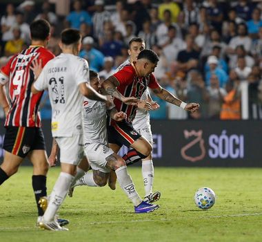 Imagem - Santos empata com o São Paulo na Vila Belmiro e chega a sete jogos sem vencer na temporada
