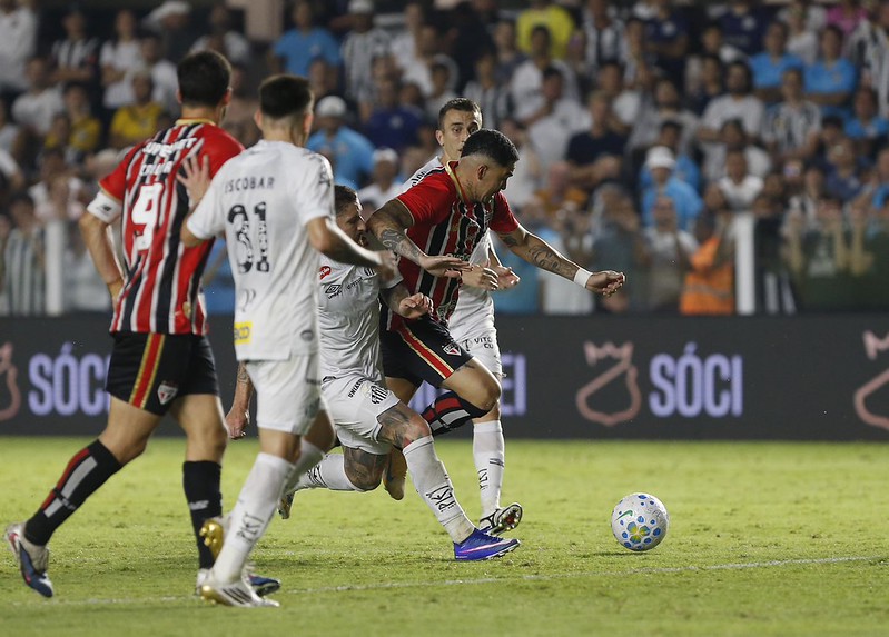 Imagem - Santos empata com o São Paulo na Vila Belmiro e chega a sete jogos sem vencer na temporada