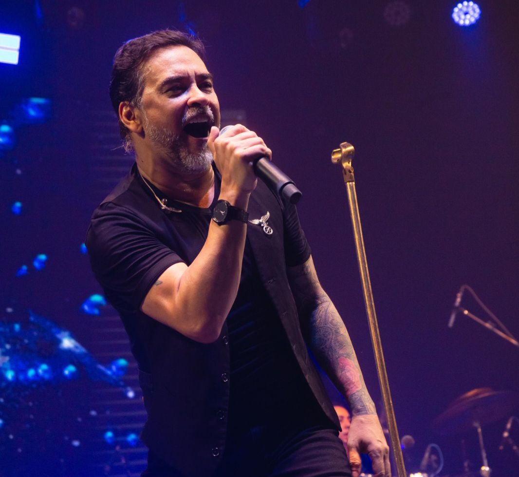 Markinho Duran leva rock n’roll para as águas de Belém em show