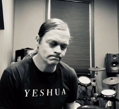 Imagem - Vocalista do 3 Doors Down, Brad Arnold morre aos 47 anos