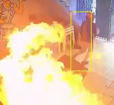 Imagem - Criminosos incendeiam sede de torcida do Paysandu no bairro do Marco, em Belém