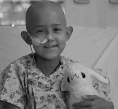 Imagem - Menina de 12 anos morre após lutar contra câncer raro em Cascavel