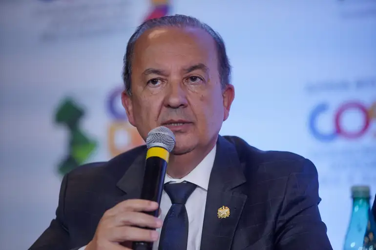 Governo de Santa Catarina afirma já ter políticas próprias para enfrentar a violência contra mulheres