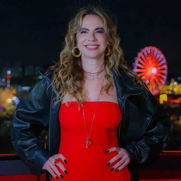 Apresentadora e modelo Luciana Gimenez