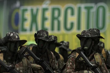 Imagem - Exército pede ao STF aval para visitar militares em prisão domiciliar