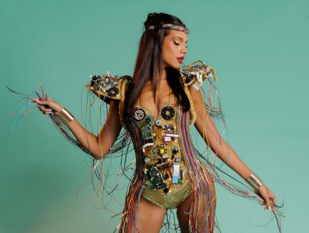 Visual peculiar de Alane foi elogiado -