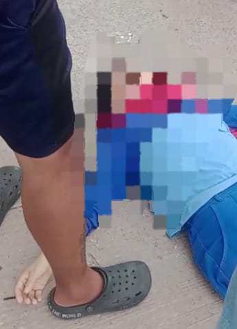 (A vítima aguarda pelo socorro) 