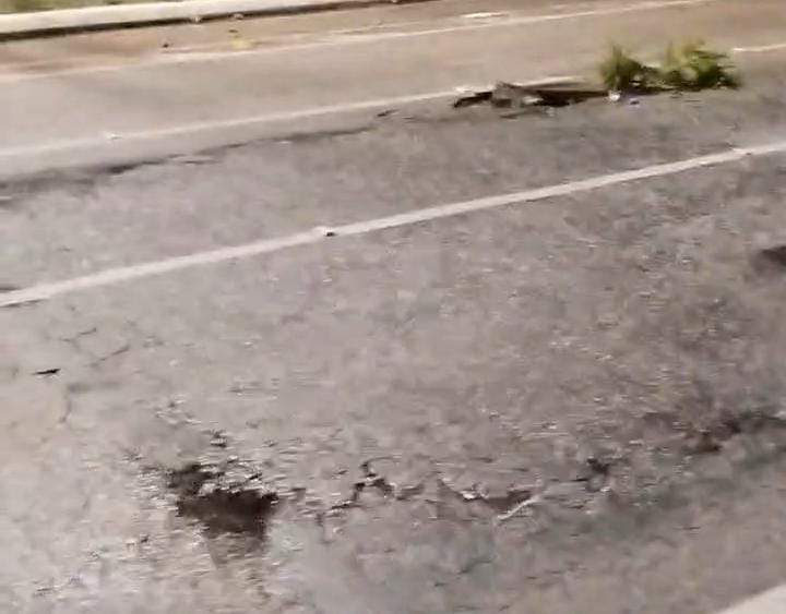 Imagem - Buracos na João Paulo II causam transtornos a motoristas em Belém