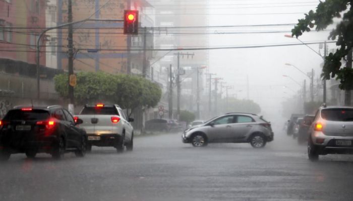 Chuvas aumentam risco de gripe no Pará e vacinação contra Influenza segue com baixa adesão