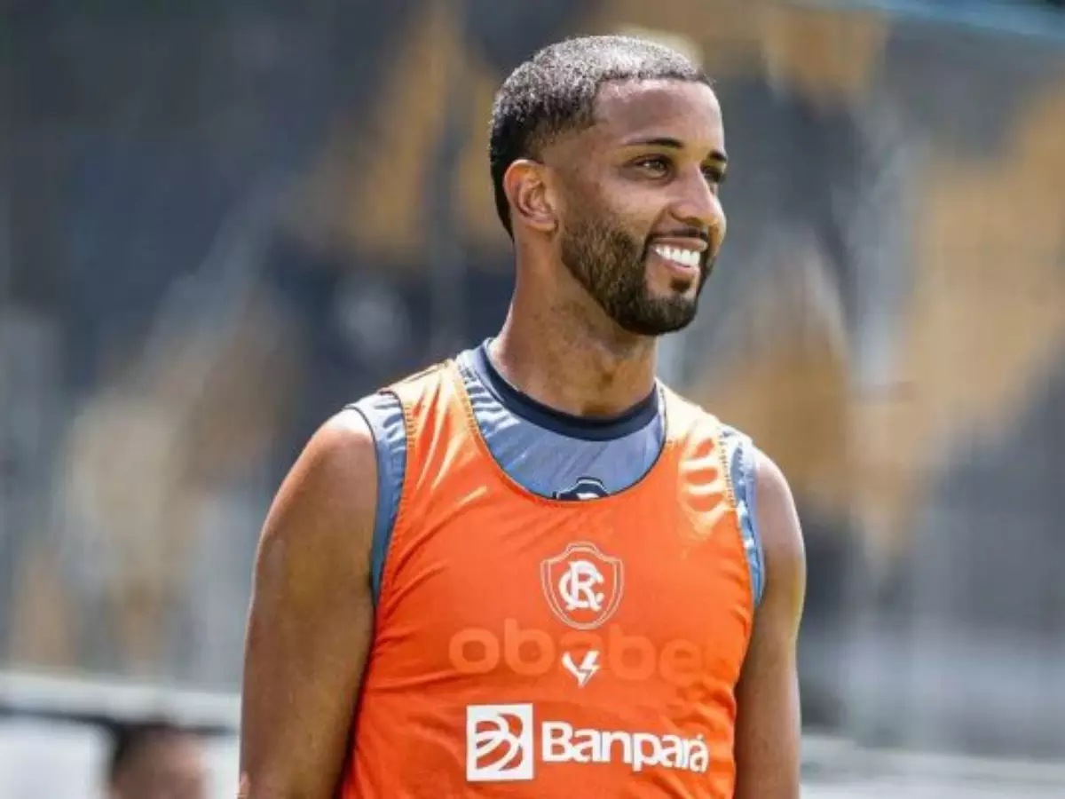 O jogador havia chegado ao clube na reta final da Série B, em setembro do ano passado.