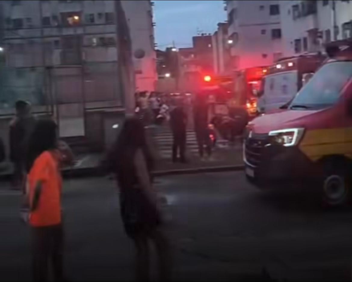 Imagem - Explosão em condomínio deixa mortos em Ananindeua