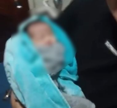 Imagem - Bebê é resgatada em cooler após naufrágio de lancha em Manaus