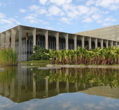 Imagem - Itamaraty alerta brasileiros para riscos legais de integrarem exércitos estrangeiros