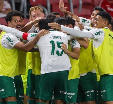 Imagem - Palmeiras vira sobre o Internacional e assume liderança isolada do Brasileirão