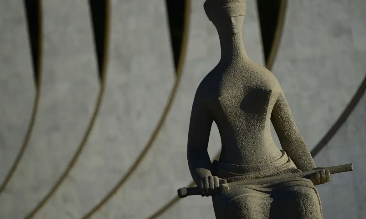 Imagem - STF tem maioria de votos contra gratificação de desempenho a inativos