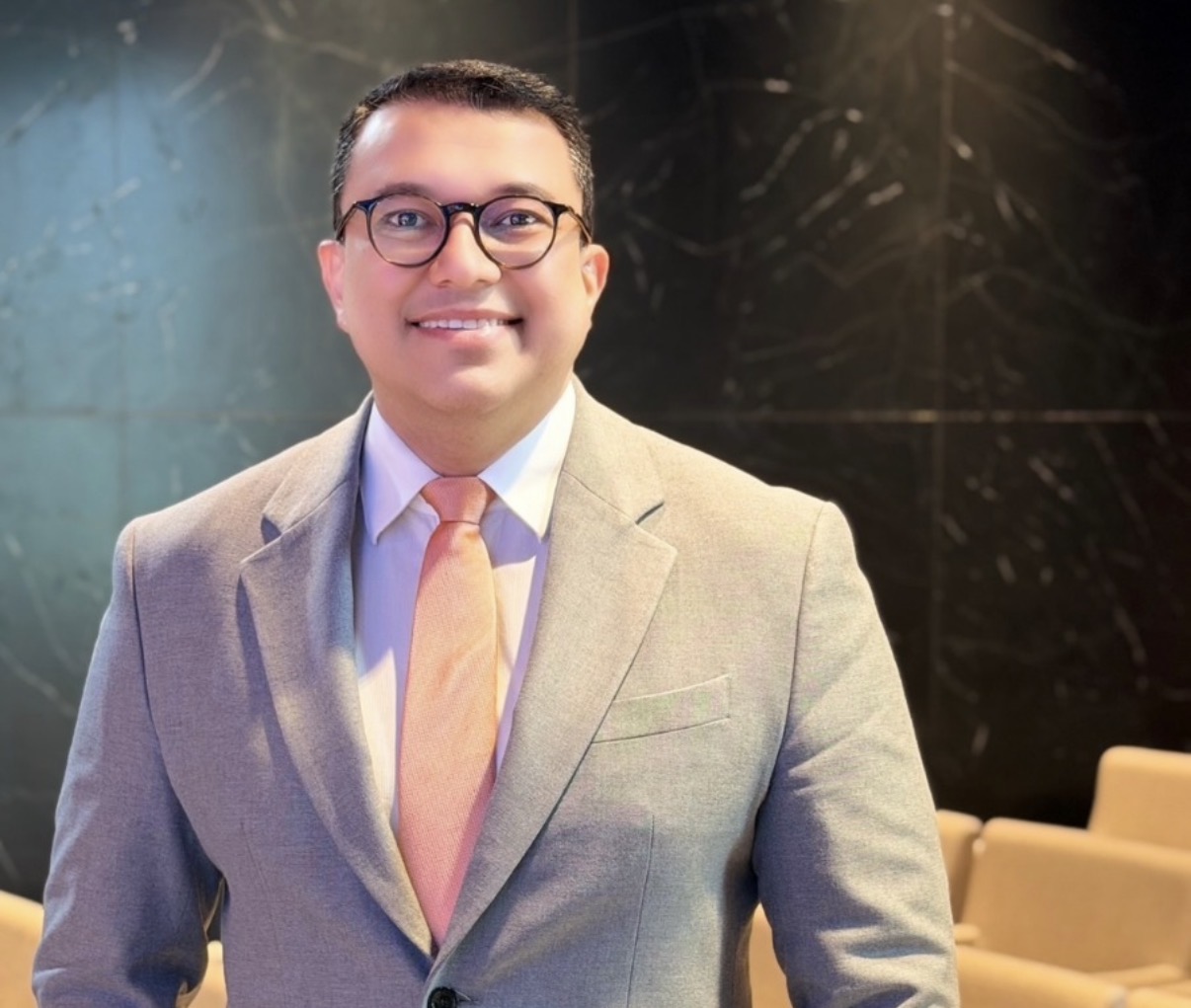 Vem aí o Pod Cast “Conversa de Negócios”, com o Dr. José Maria Maués, especialista em Direito Imobiliário e Condominial 