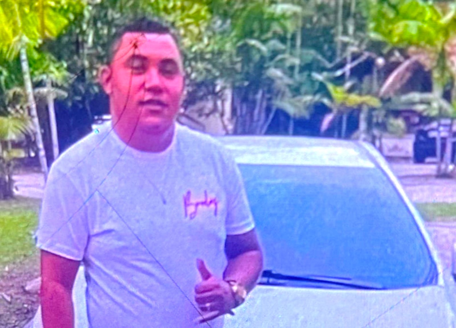 (Jonatas Pinto Dias, de 31 anos, foi morto a tiros na avenida Rio Baraúna, na noite deste sábado (14), no bairro do Curuçambá, em Ananindeua, na Região Metropolitana de Belém.)