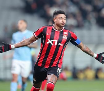 Imagem - Remo negocia contratação de atacante que jogou a Copa do Mundo pela Inglaterra, afirma jornalista