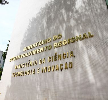 Imagem - Incêndio atinge subestação no Bloco E da Esplanada e deixa MCTI sem energia