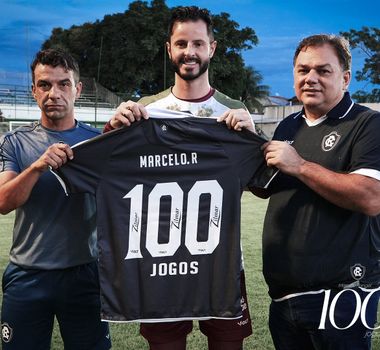 Imagem - Marcelo Rangel completa 100 jogos pelo Remo com defesa de pênalti e classificação no Parazão