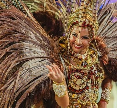 Imagem - Liga RJ é denunciada por crime organizado após notas do Carnaval 2026