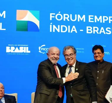 Imagem - Brasil e Índia fazem parceria para produção de medicamentos