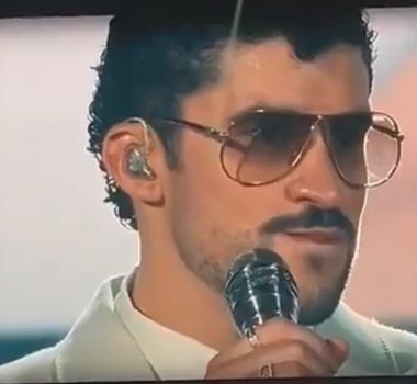 Imagem - Bad Bunny fala em português e veste camisa do Brasil no primeiro show em São Paulo