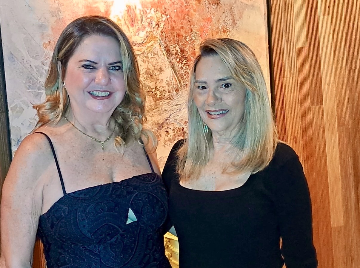 Silvana Rodrigues, à espera da bisneta, e Eliana Grello