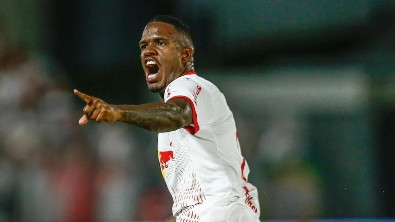 Imagem - Defensor do Bragantino é punido por comentários contra árbitra