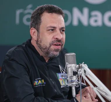 Imagem - Acabar com a escala 6x1 é prioridade do governo, afirma Boulos