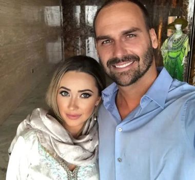 Imagem - Esposa de Eduardo Bolsonaro endossa fala de Nikolas e diz que marido ‘não está bem’