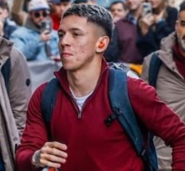 Imagem - Benfica desembarca em Madri com Prestianni na delegação