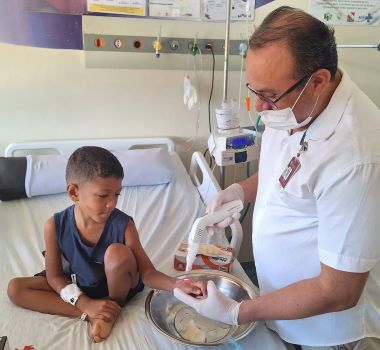 Imagem - Atacado por cobra em Novo Progresso, criança recebe alta após um mês internado