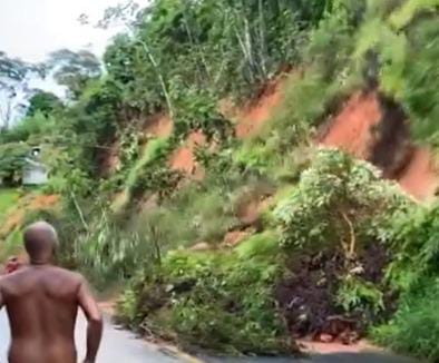 Imagem - Morador flagra deslizamento de terra em Juiz de Fora