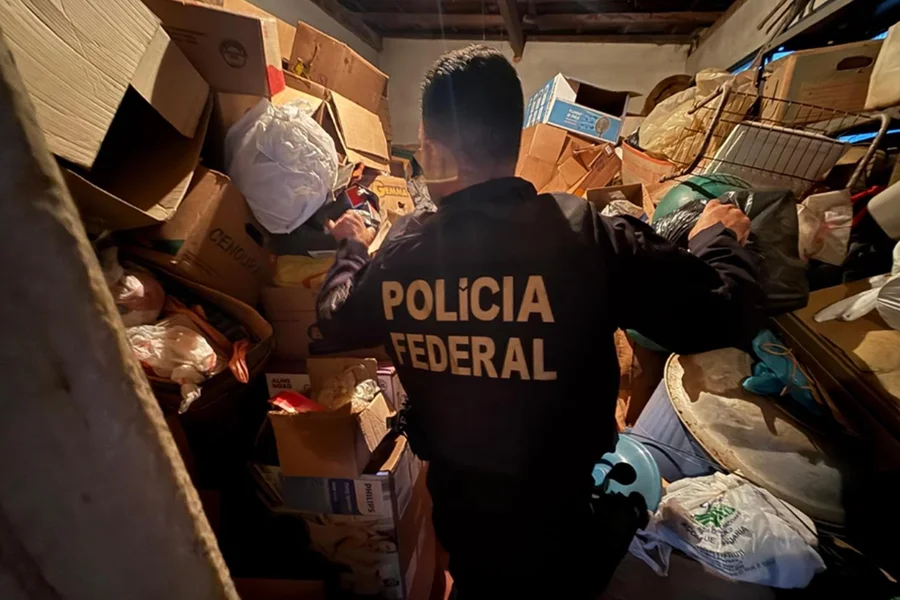 Polícia Federal cumpre prisões em nova fase de operação contra tráfico internacional de armas