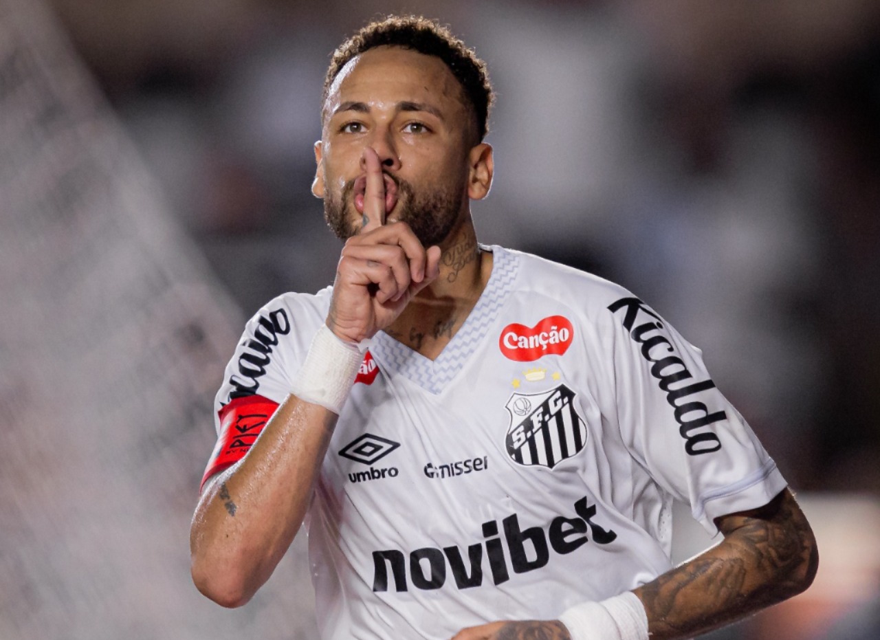 Neymar marcou os dois gols na vitória do Peixe - 