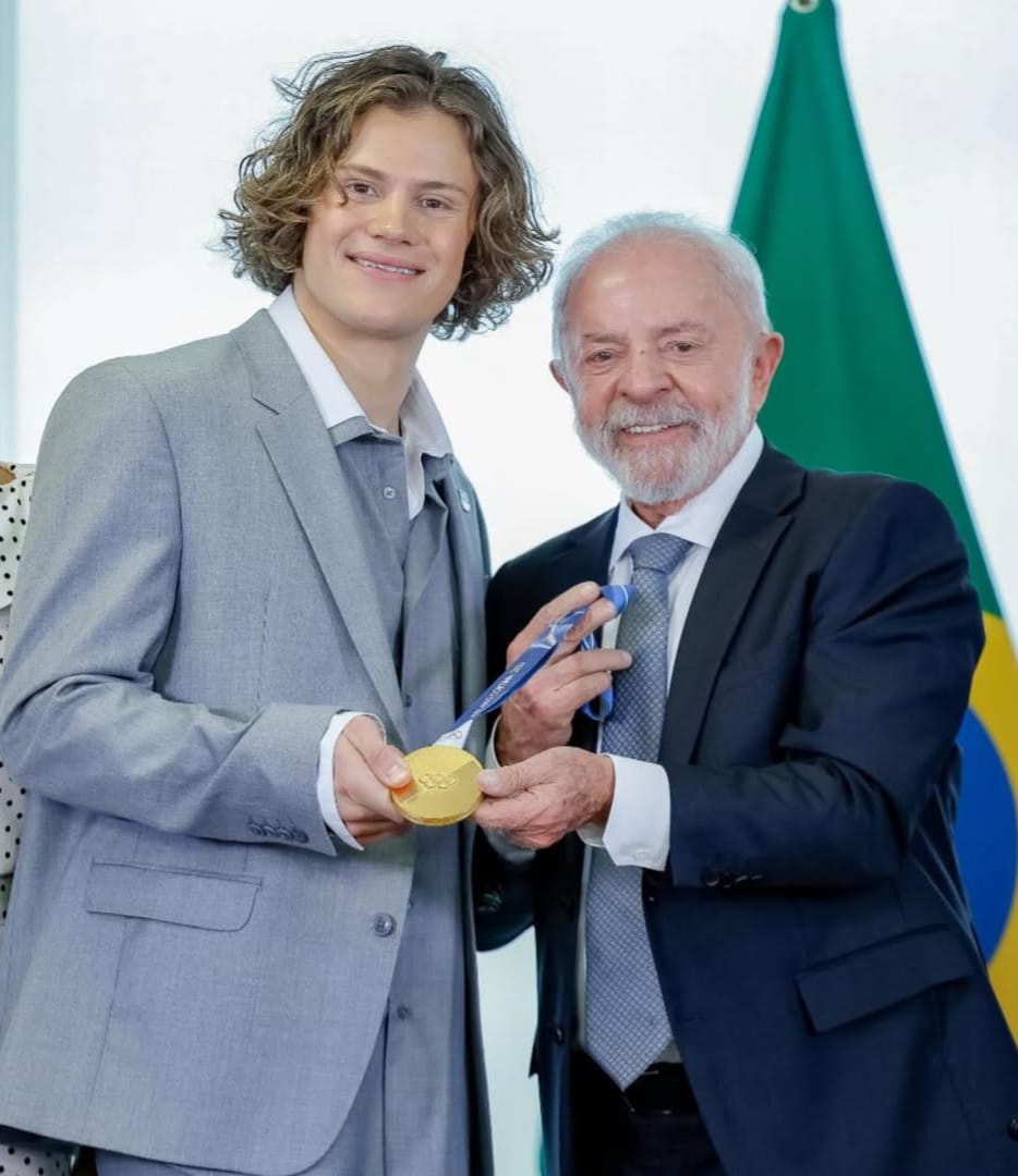 Imagem - Presidente Lula recebe medalhista olímpico Lucas Pinheiro Braathen