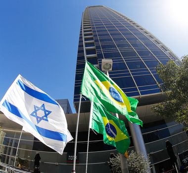 Imagem - Embaixada do Brasil em Israel alerta cidadãos após escalada militar no Oriente Médio