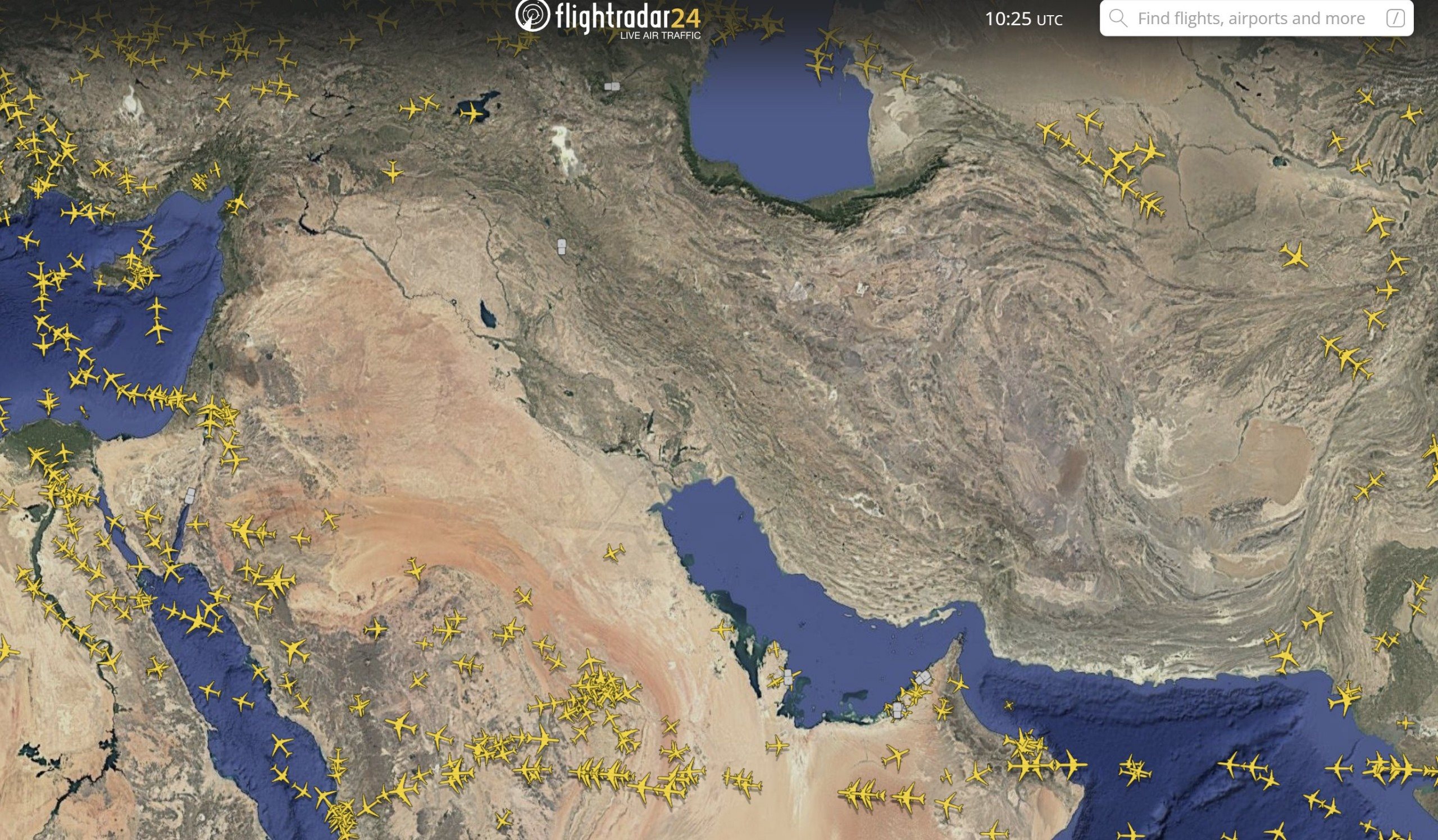Imagem - Emirados Árabes Unidos custearão mais de 20 mil passageiros retidos após suspensão de voos no Oriente Médio