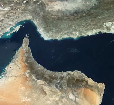 Imagem - Irã fecha Estreito de Ormuz e diz que incendiará navios que tentarem atravessar a rota