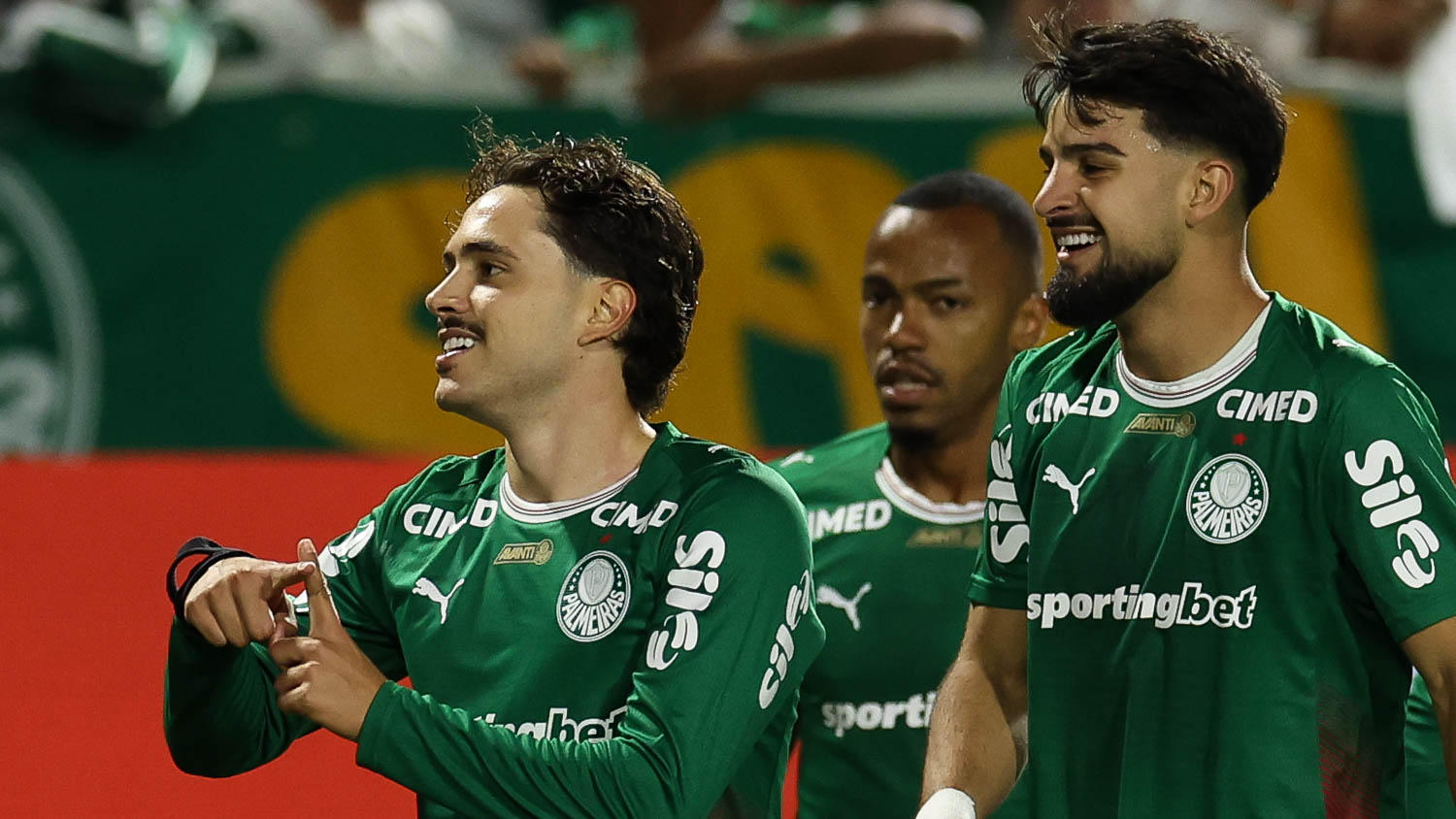 Maurício e Flaco López marcaram os gols da vitória do Verdão - 